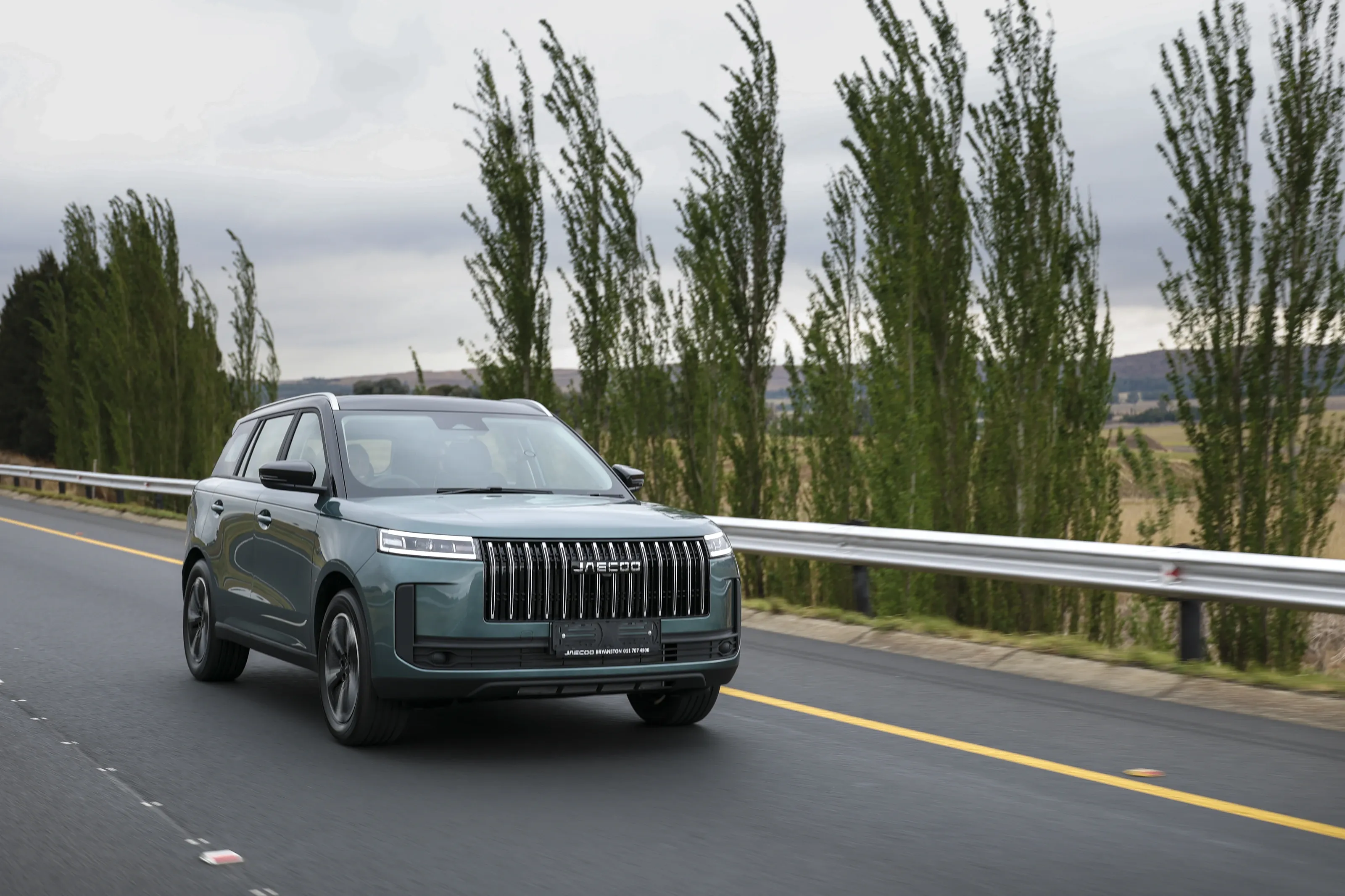 The new JAECOO J5 SHS brings hybrid power to the J5 line-up in South Africa.