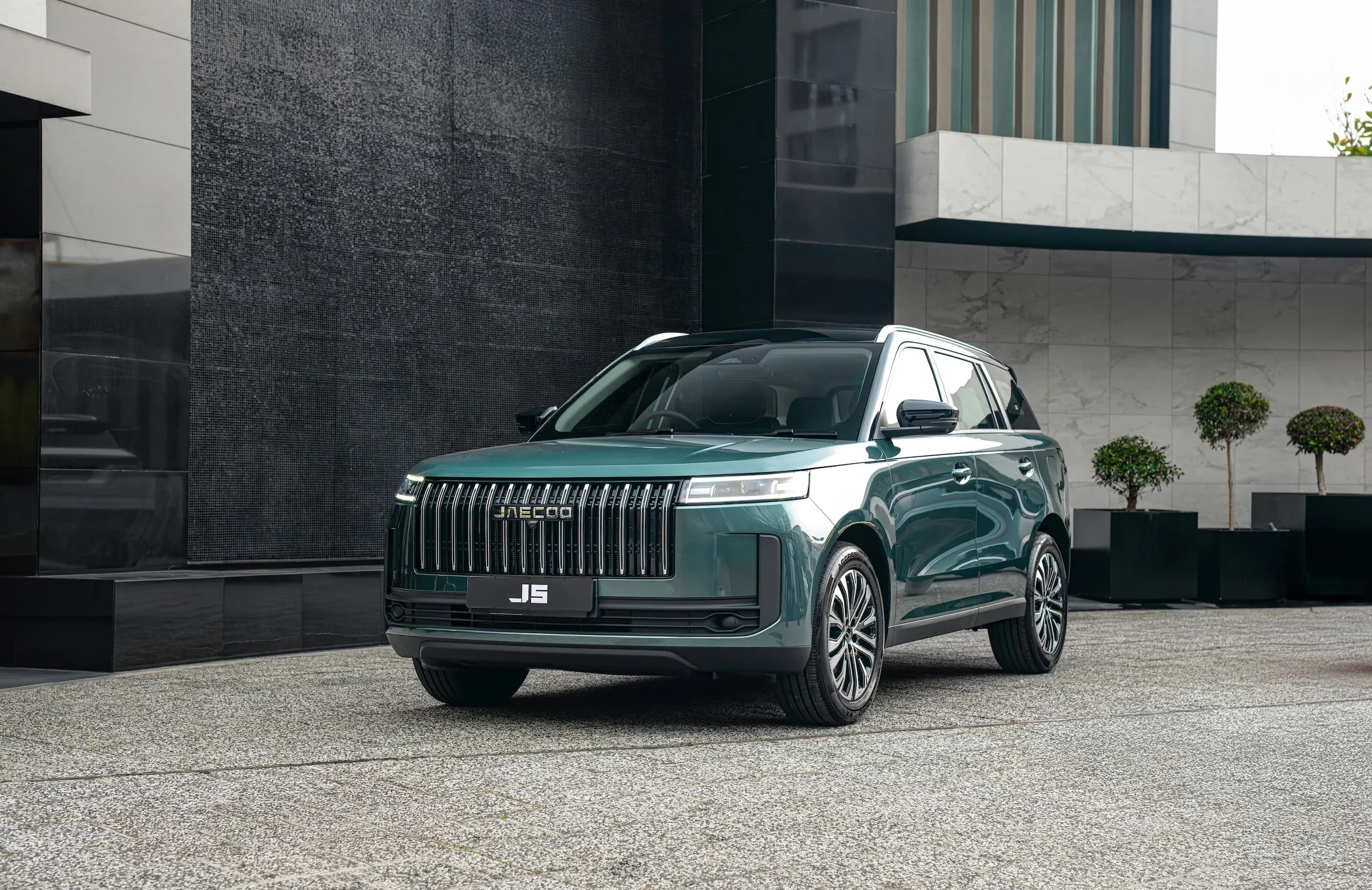 The JAECOO J5 accounted for 1,935 of the brand’s 2,771 South African sales between January and July 2026.